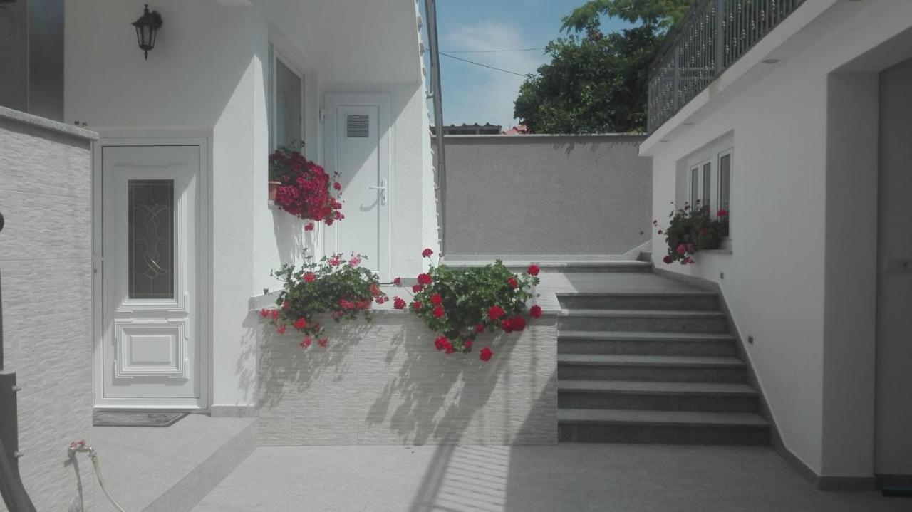 Apartments Tomislav Poljica  Exterior photo